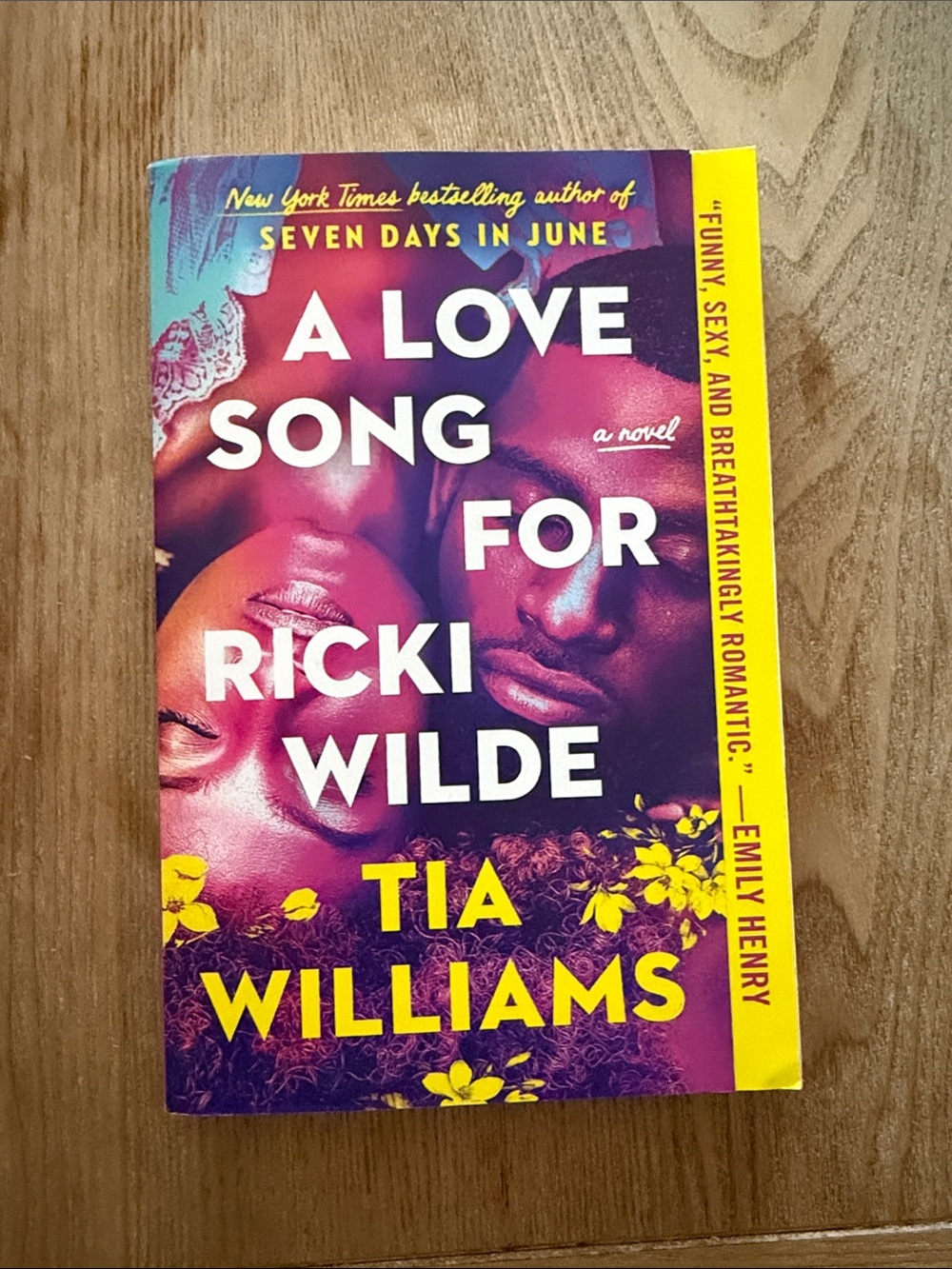 NWT A Love Song for Ricki Wilde by Tia Williams - Purple/Yellow Cover